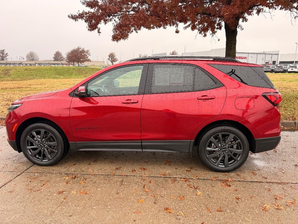 Chevrolet Equinox Vehicle Full-screen Gallery Image 29