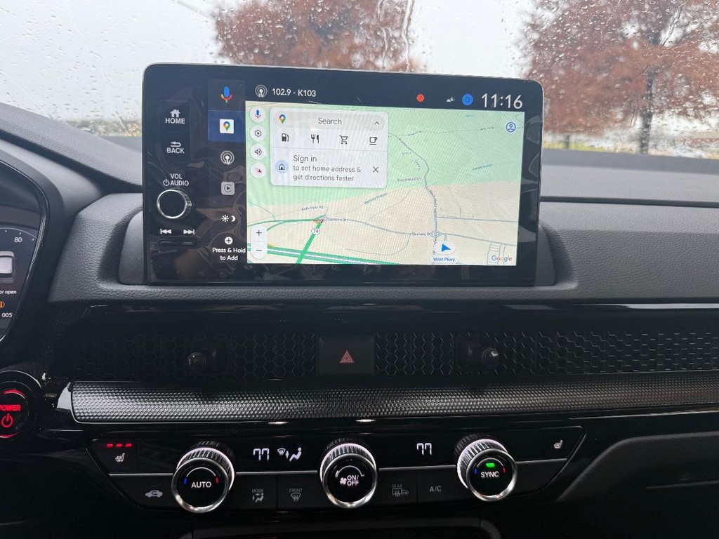 Honda CR-V Hybrid Vehicle Full-screen Gallery Image 06