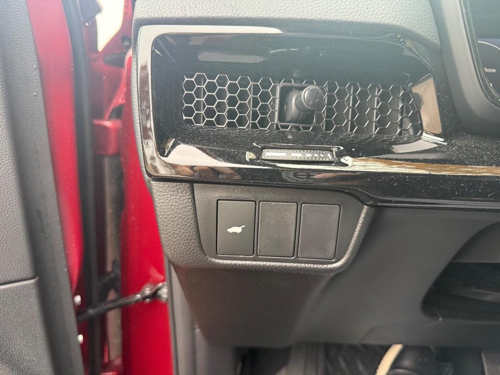 Honda CR-V Hybrid Vehicle Full-screen Gallery Image 14