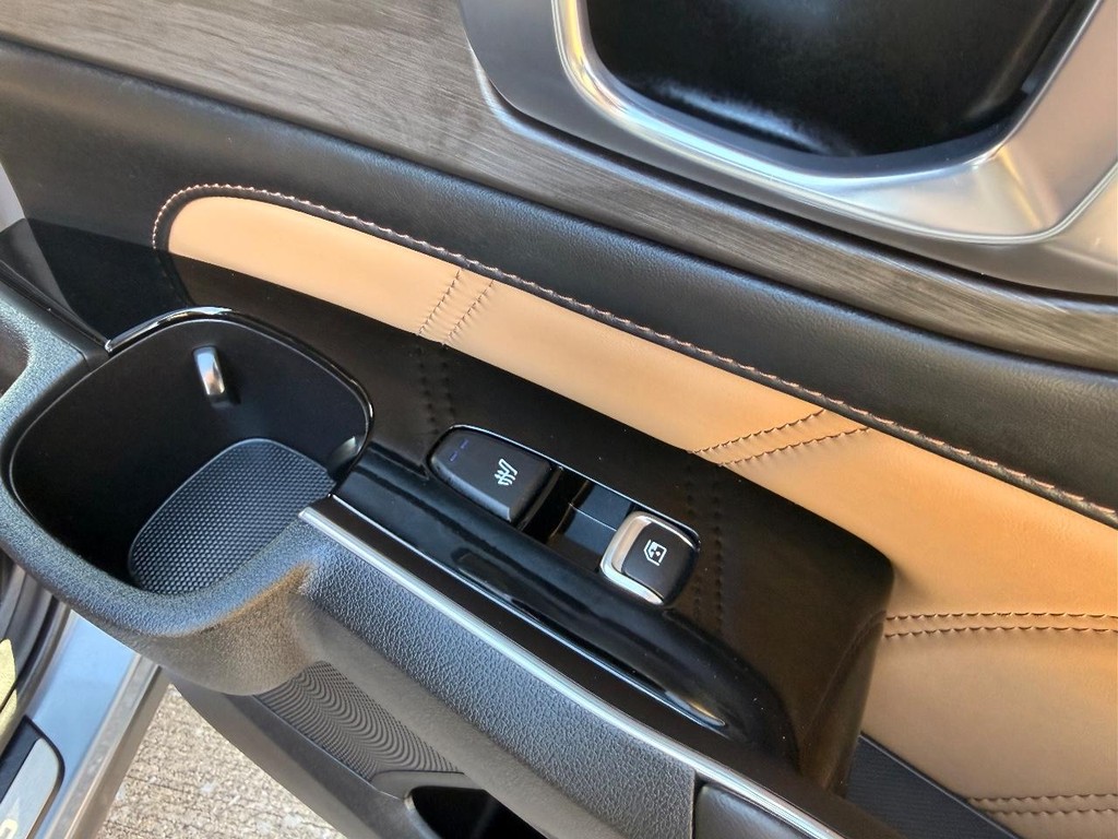 Kia Sorento Vehicle Full-screen Gallery Image 22