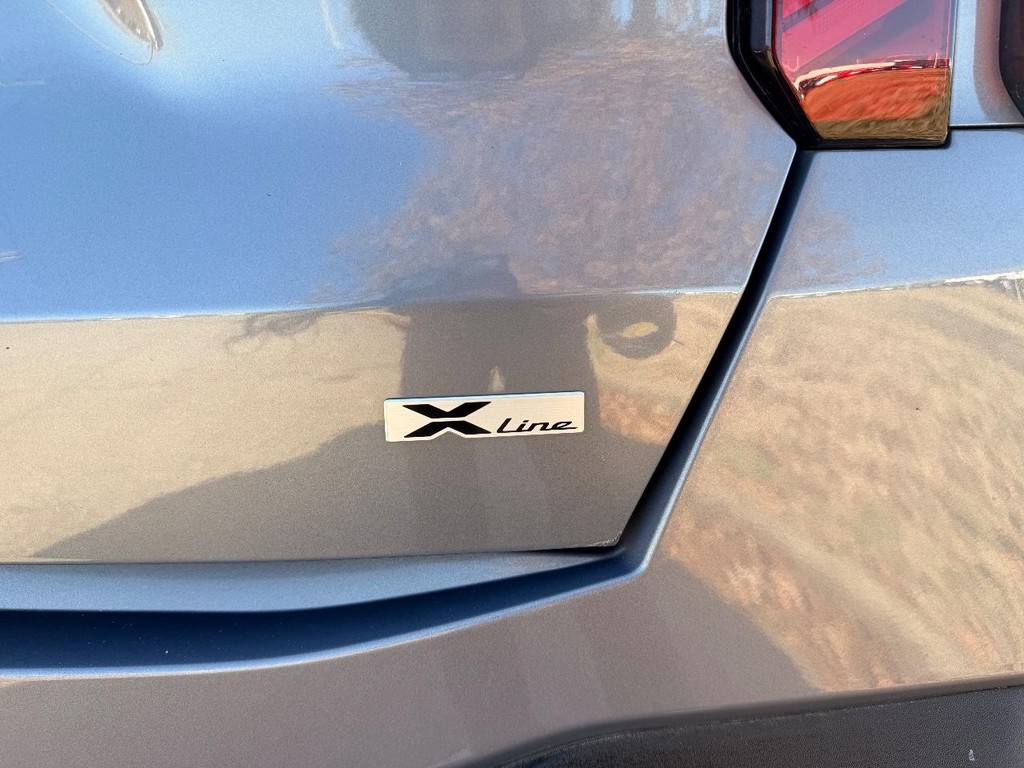 Kia Sorento Vehicle Full-screen Gallery Image 28