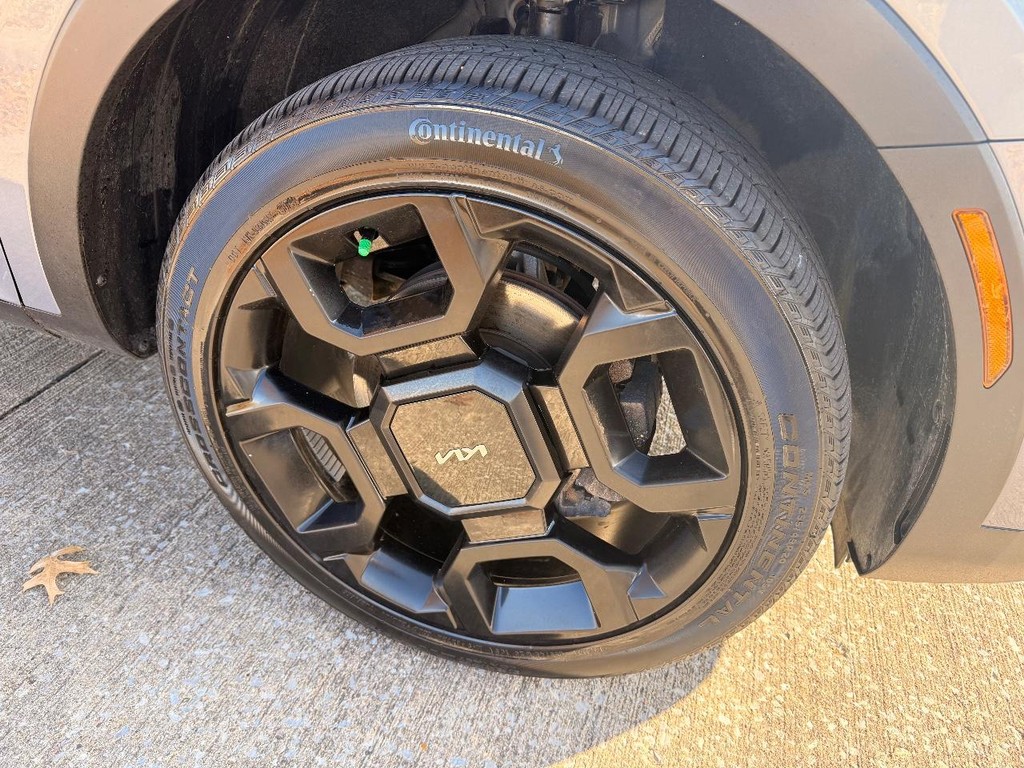 Kia Sorento Vehicle Full-screen Gallery Image 30