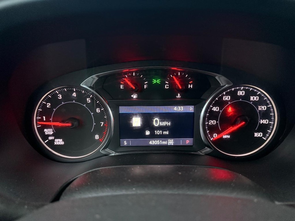 GMC Acadia Vehicle Full-screen Gallery Image 12