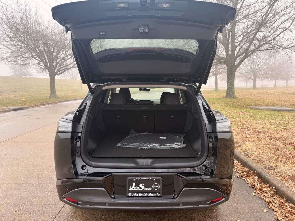 Nissan Murano Vehicle Full-screen Gallery Image 29