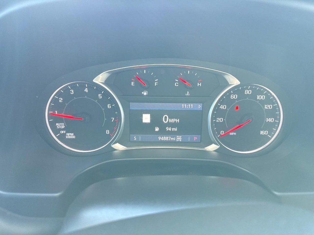 GMC Acadia Vehicle Full-screen Gallery Image 14