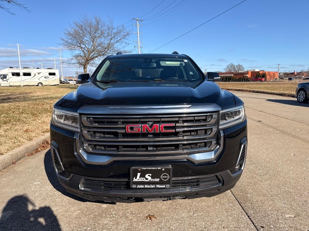 GMC Acadia Vehicle Full-screen Gallery Image 23