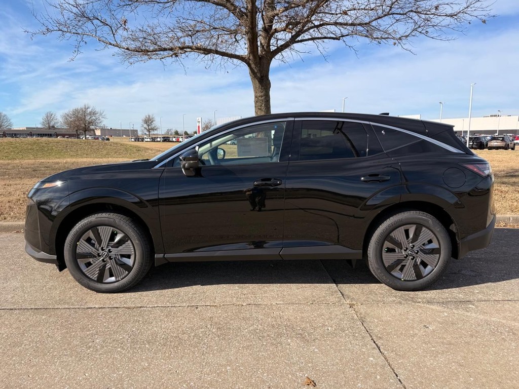 Nissan Murano Vehicle Full-screen Gallery Image 32