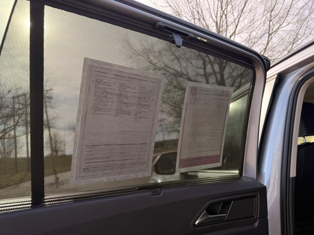 Volkswagen Atlas Vehicle Full-screen Gallery Image 22