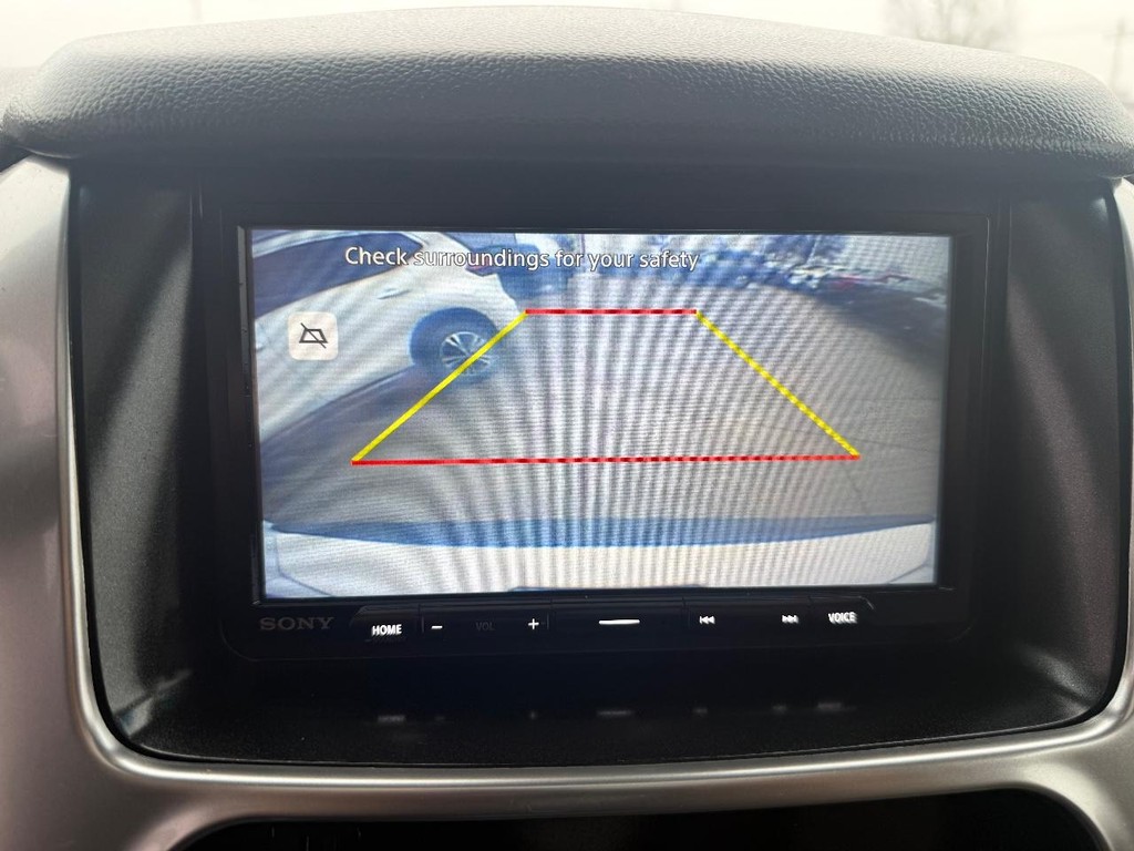 Chevrolet Tahoe Vehicle Full-screen Gallery Image 03