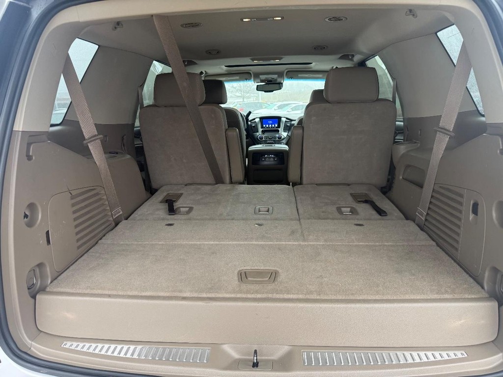 Chevrolet Tahoe Vehicle Full-screen Gallery Image 18