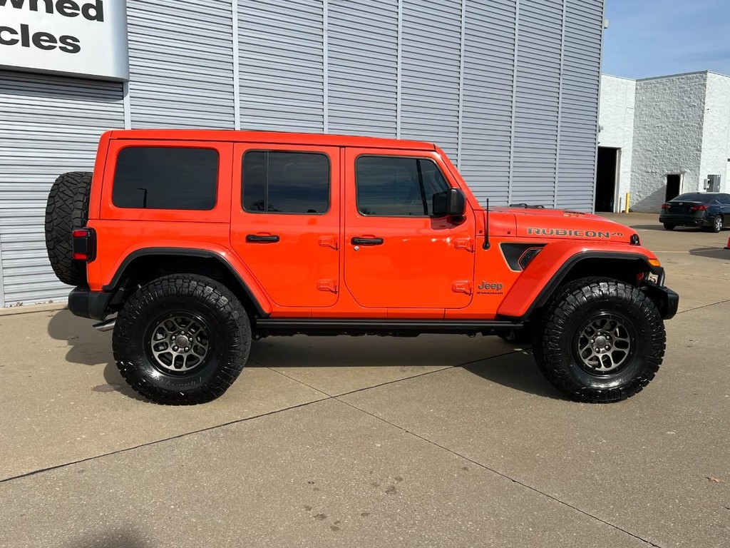 Jeep Wrangler Vehicle Full-screen Gallery Image 10