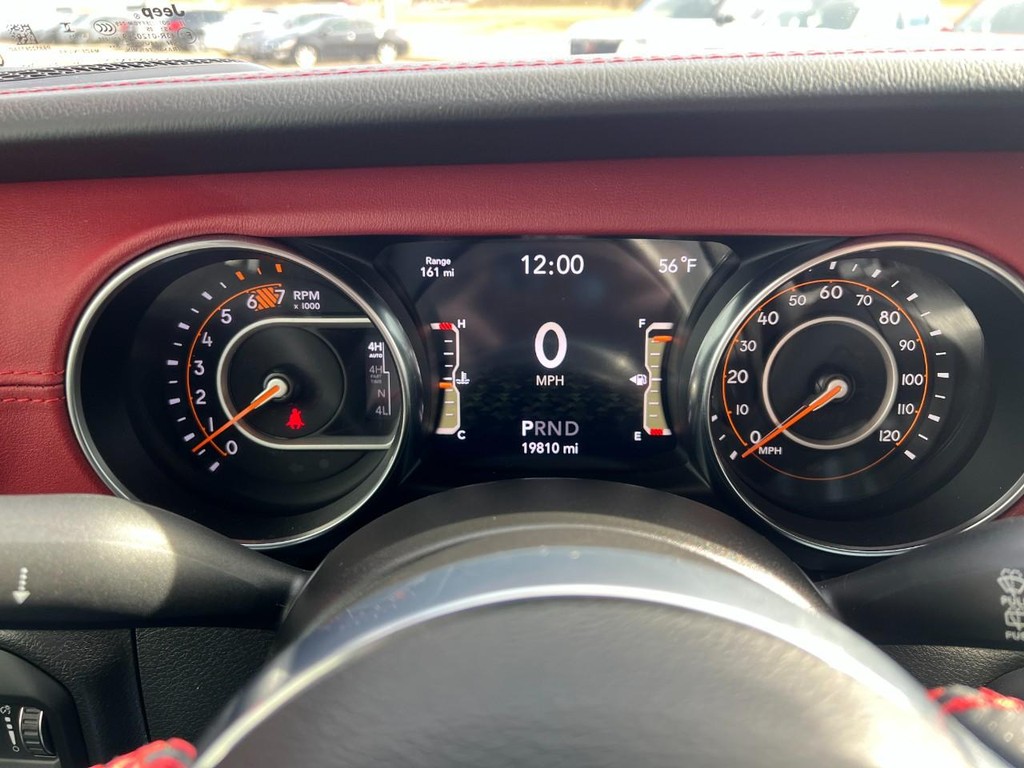 Jeep Wrangler Vehicle Full-screen Gallery Image 36