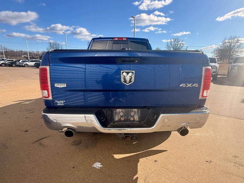 Ram 1500 Vehicle Full-screen Gallery Image 03