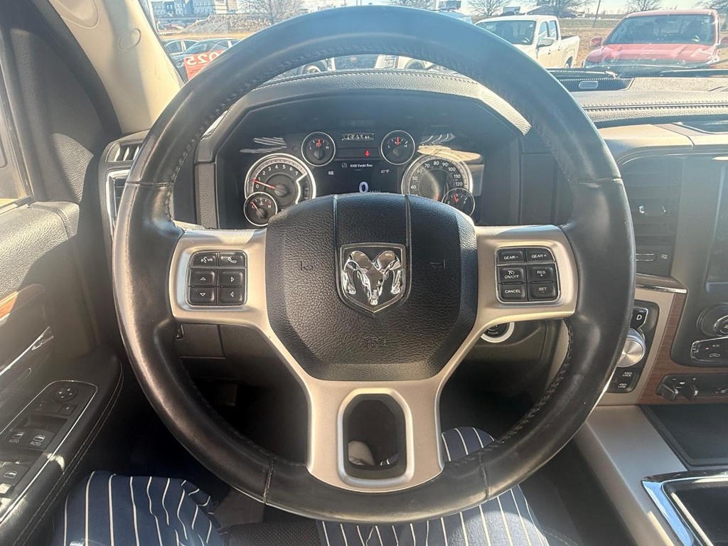 Ram 1500 Vehicle Full-screen Gallery Image 06