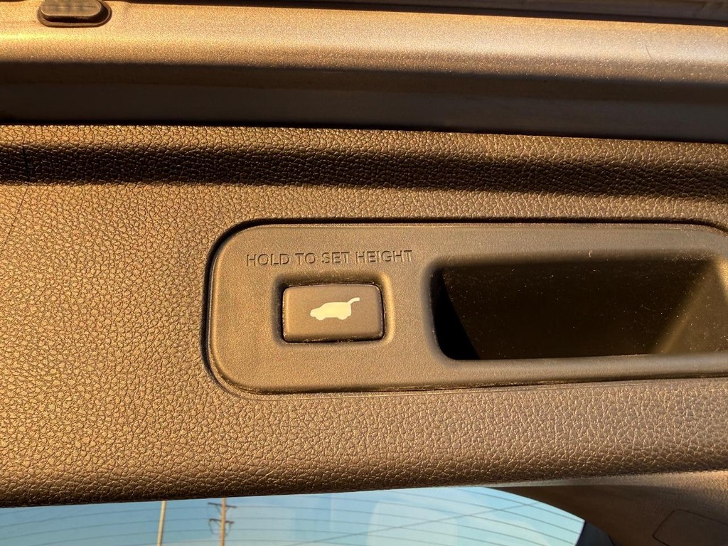 Honda Odyssey Vehicle Full-screen Gallery Image 07