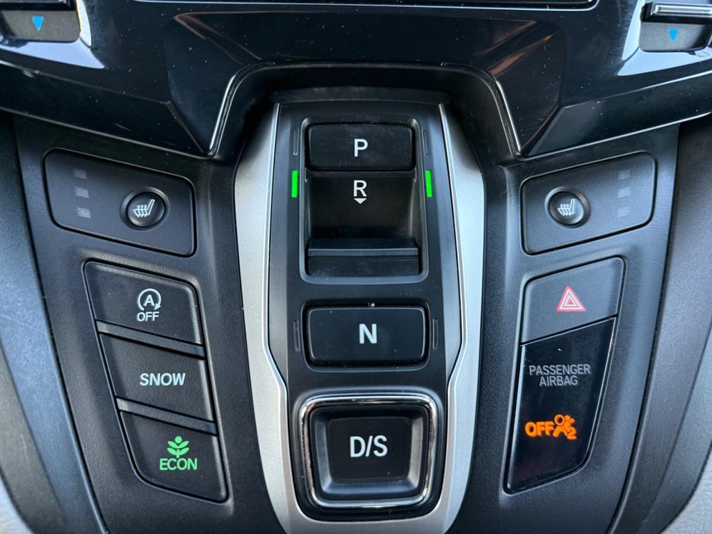 Honda Odyssey Vehicle Full-screen Gallery Image 26