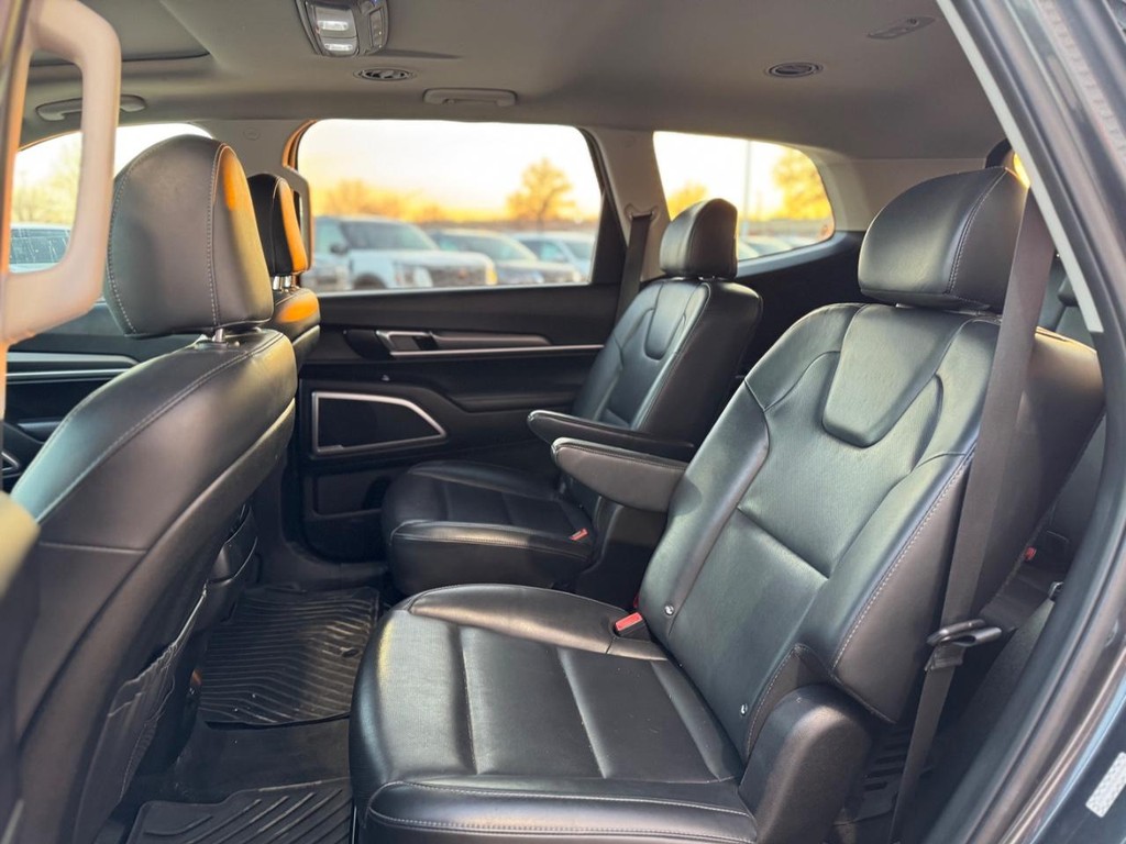 Kia Telluride Vehicle Full-screen Gallery Image 03