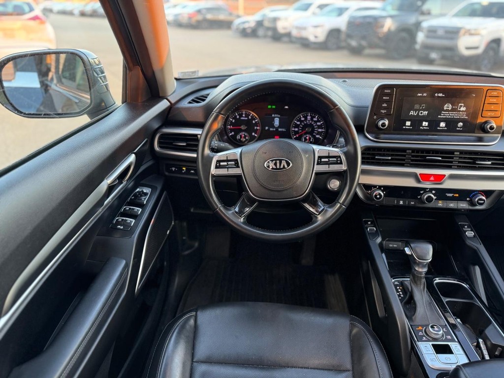 Kia Telluride Vehicle Full-screen Gallery Image 08