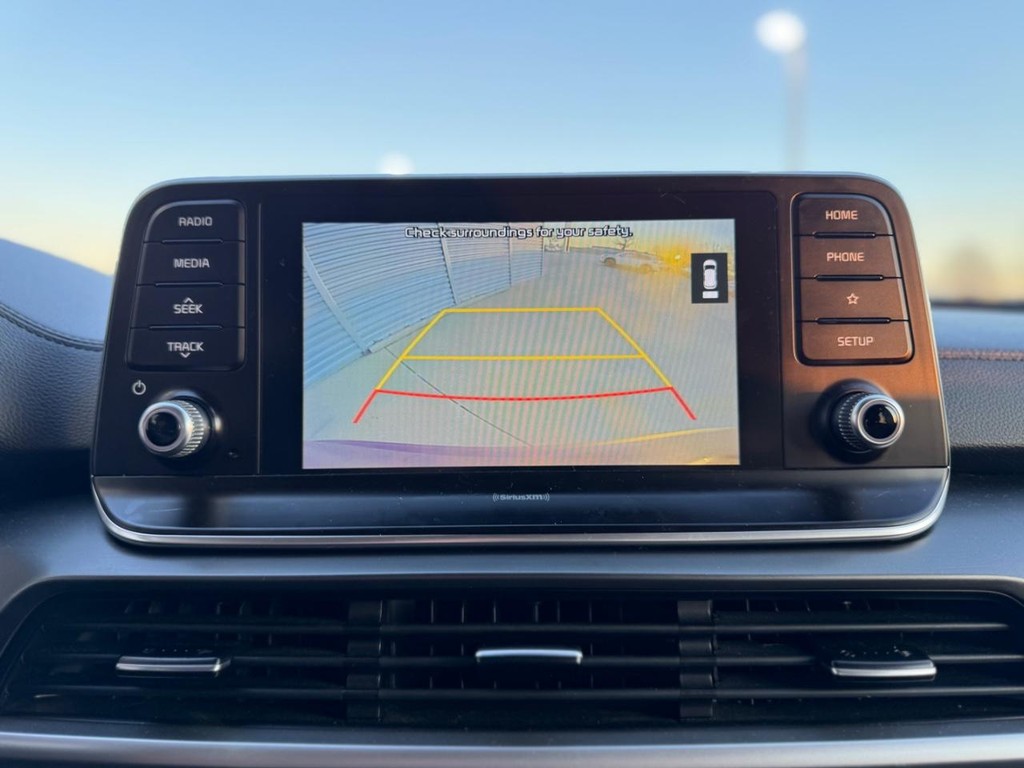 Kia Telluride Vehicle Full-screen Gallery Image 23