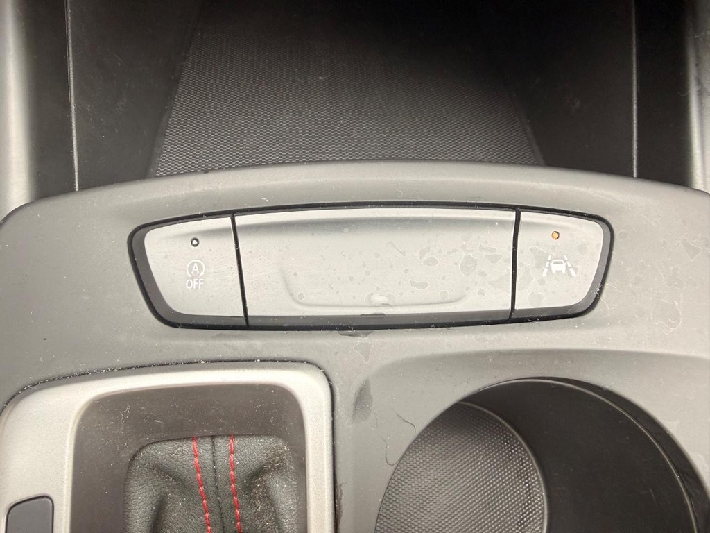 Chevrolet Trax Vehicle Full-screen Gallery Image 06