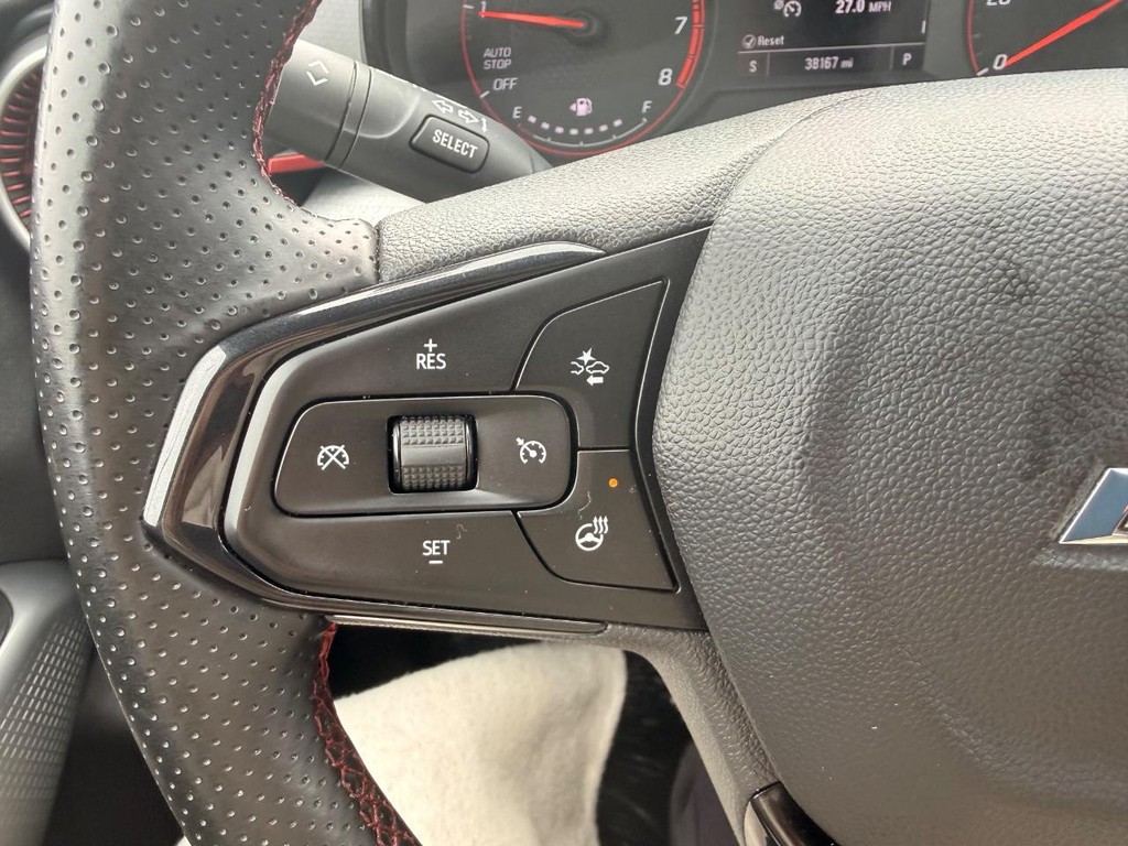 Chevrolet Trax Vehicle Full-screen Gallery Image 11