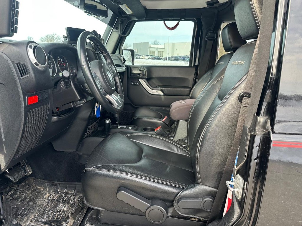 Jeep Wrangler Vehicle Full-screen Gallery Image 04