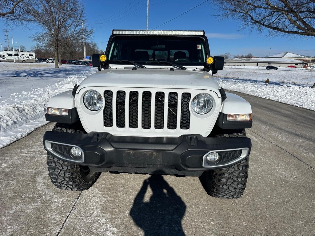 Jeep Gladiator Vehicle Full-screen Gallery Image 09