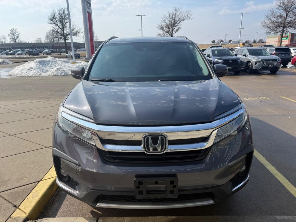 Honda Pilot Vehicle Full-screen Gallery Image 03