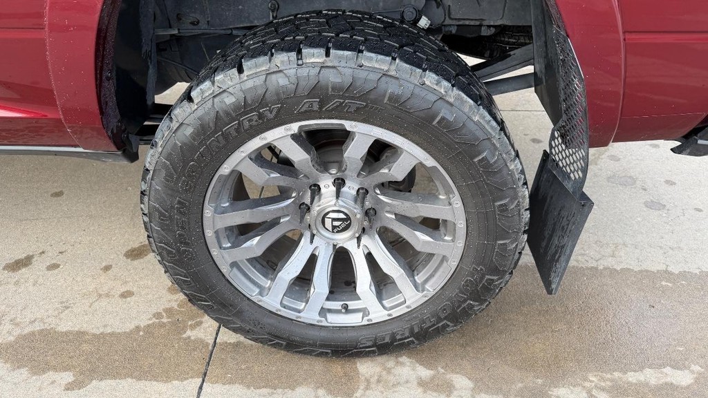 Ram 3500 Vehicle Full-screen Gallery Image 13