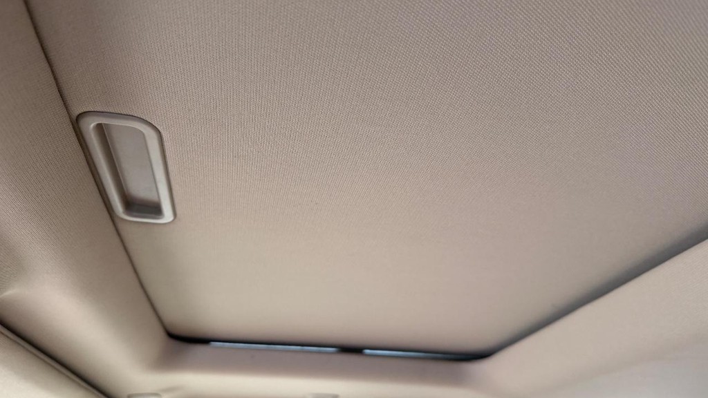 Ram 3500 Vehicle Full-screen Gallery Image 36