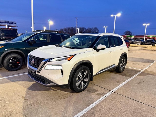 2023 Nissan Rogue SL