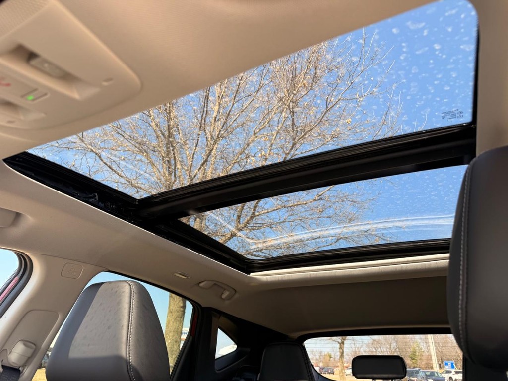 Nissan MURANO Vehicle Full-screen Gallery Image 07