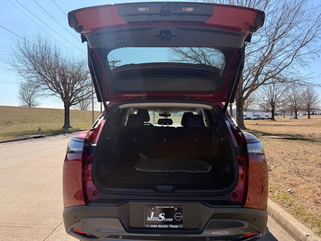 Nissan MURANO Vehicle Full-screen Gallery Image 29