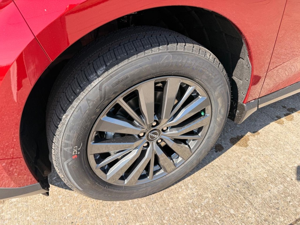 Nissan MURANO Vehicle Full-screen Gallery Image 32