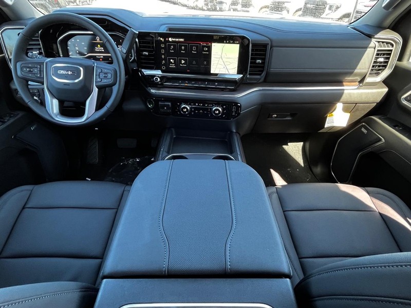 GMC Sierra 2500HD Vehicle Image 07