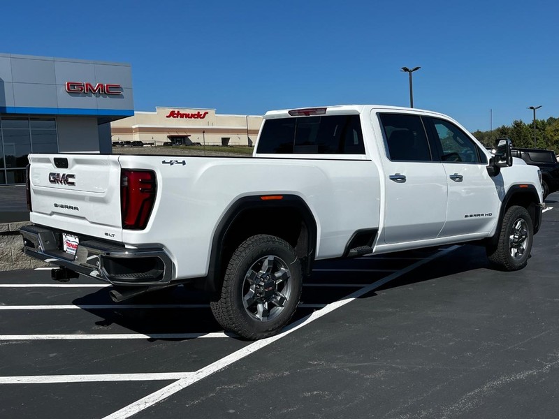 GMC Sierra 2500HD Vehicle Image 04