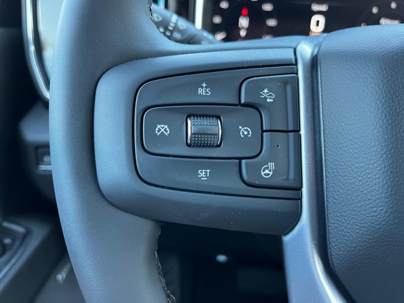 GMC Sierra 2500HD Vehicle Image 13