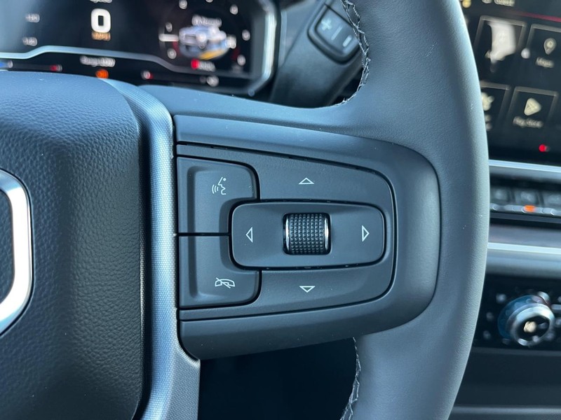 GMC Sierra 2500HD Vehicle Image 14