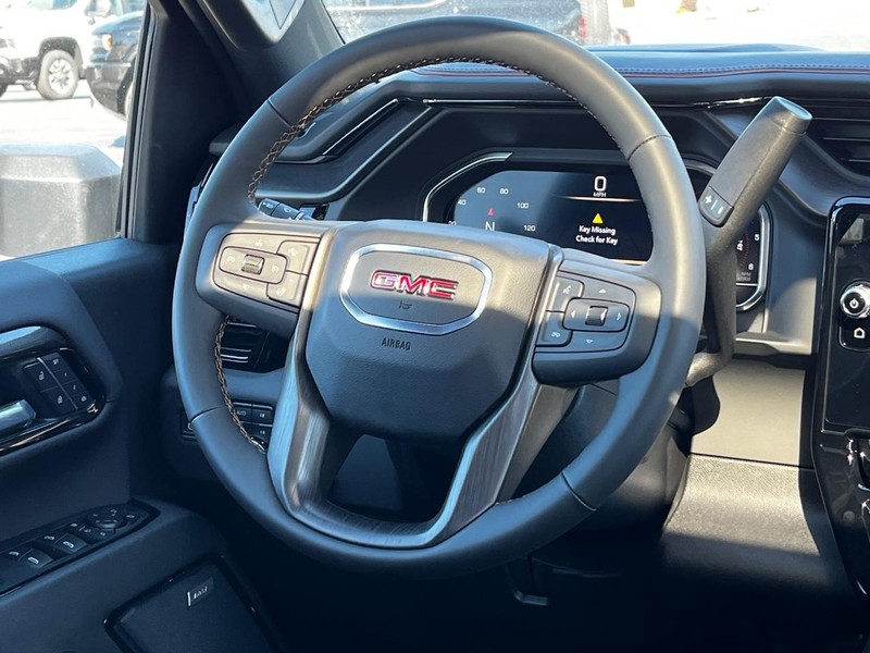 GMC Sierra 2500HD Vehicle Image 09