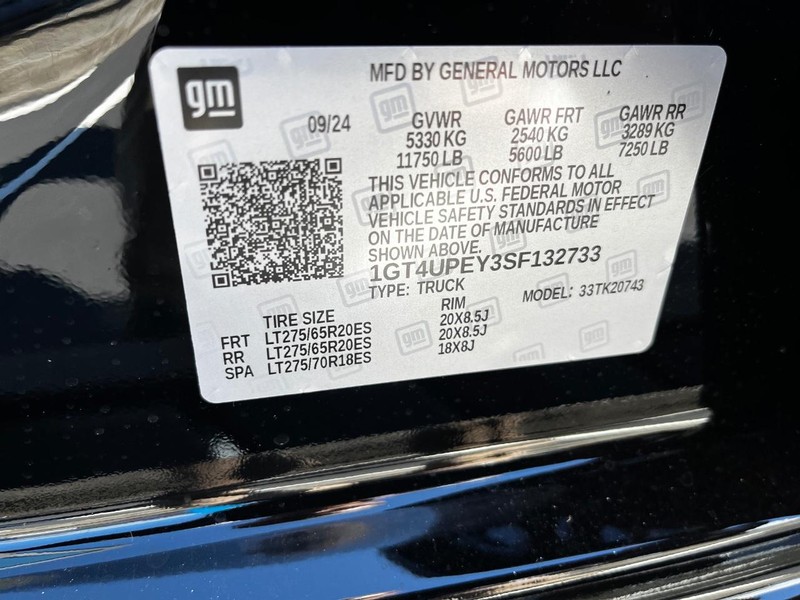 GMC Sierra 2500HD Vehicle Image 21
