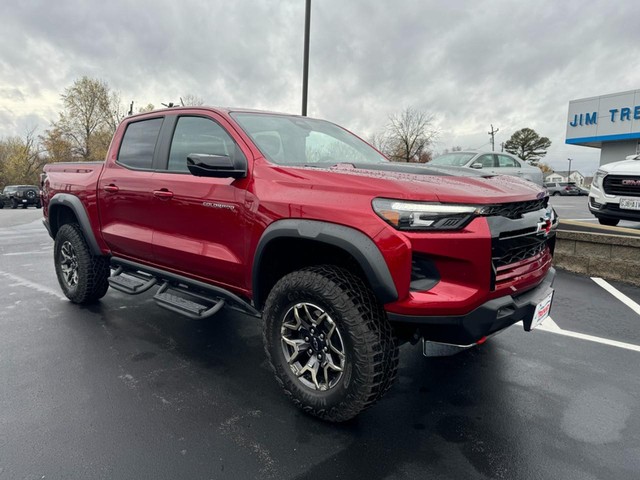 Used 2024 Chevrolet Colorado ZR2 with VIN 1GCPTFEK2R1155045 for sale in Union, MO