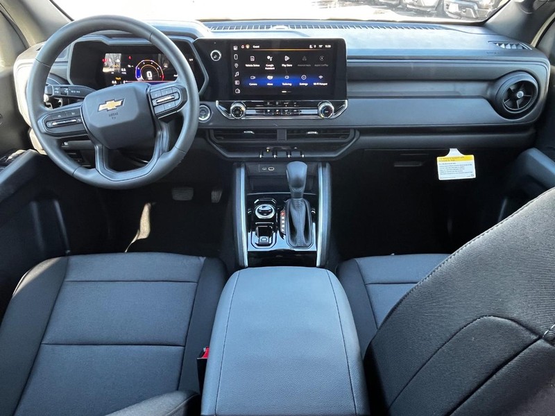 Chevrolet Colorado Vehicle Image 06