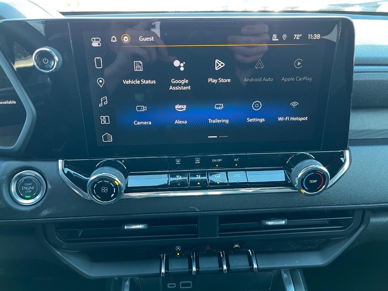 Chevrolet Colorado Vehicle Image 15