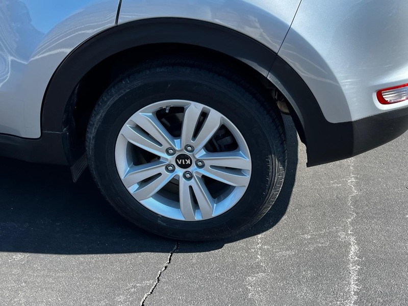 Kia Sportage Vehicle Image 07