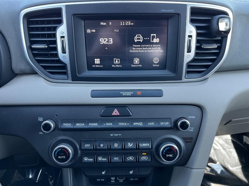 Kia Sportage Vehicle Image 20