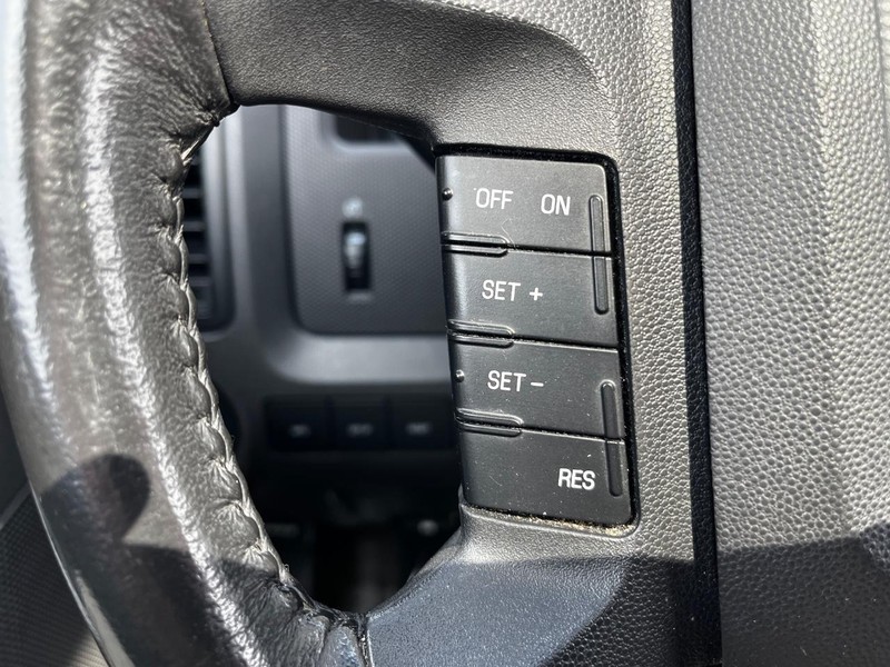 Ford Escape Vehicle Image 17