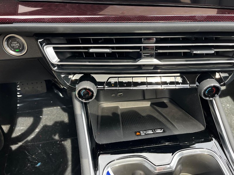 Chevrolet Traverse Vehicle Image 17