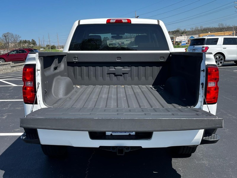 Chevrolet Silverado 1500 Vehicle Image 05