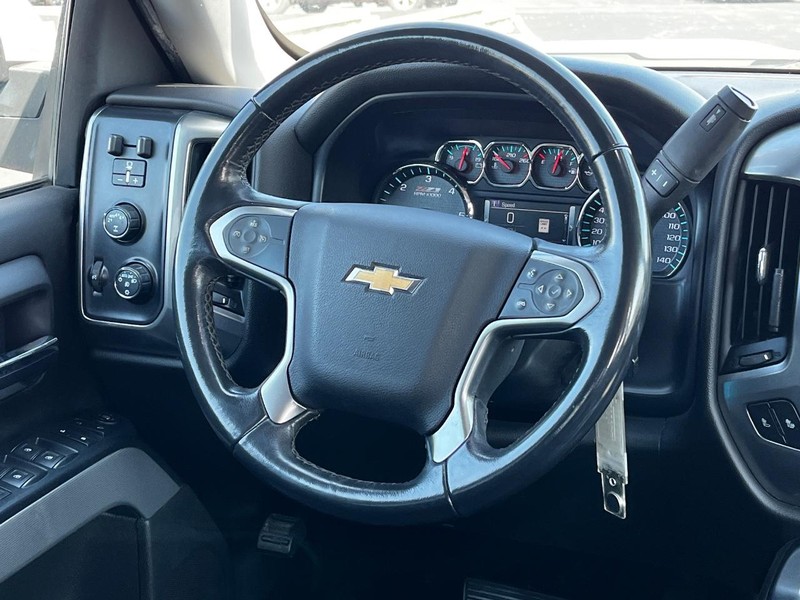 Chevrolet Silverado 1500 Vehicle Image 12