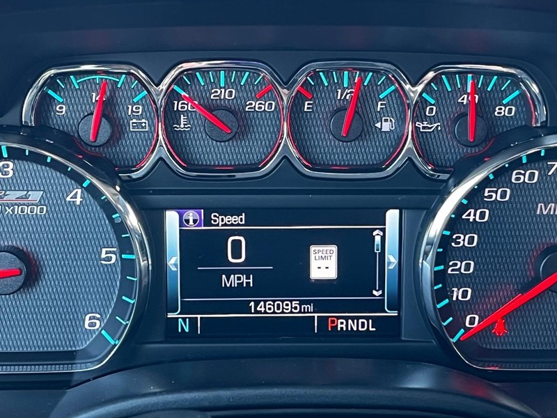 Chevrolet Silverado 1500 Vehicle Image 16